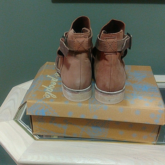 FREE PEOPLE LAS PALMAS BOOTIES - Picture 4 of 7